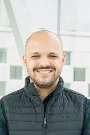 ARTHUR GONÇALVES DE AZEVEDO